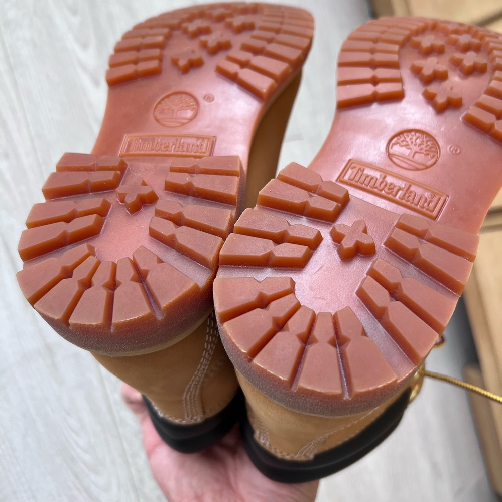 🔥Mint New Timberland Waterville 6” Waterproof Women’s Boots Wheat Nubuck - SZ 7🔥 - Picture 13 of 14